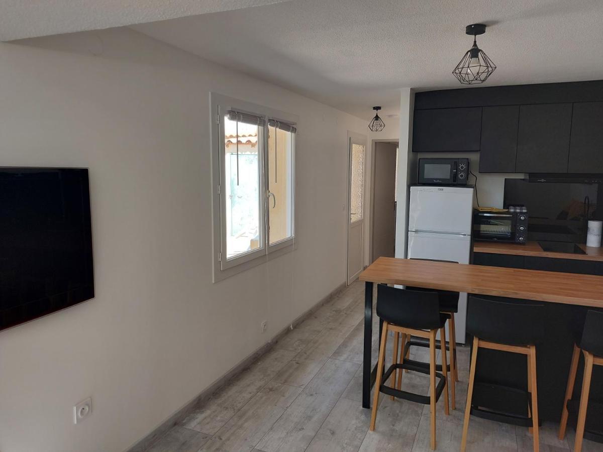 Appartement T2 Agde Centre A 10 Mn Des Plages Bagian luar foto
